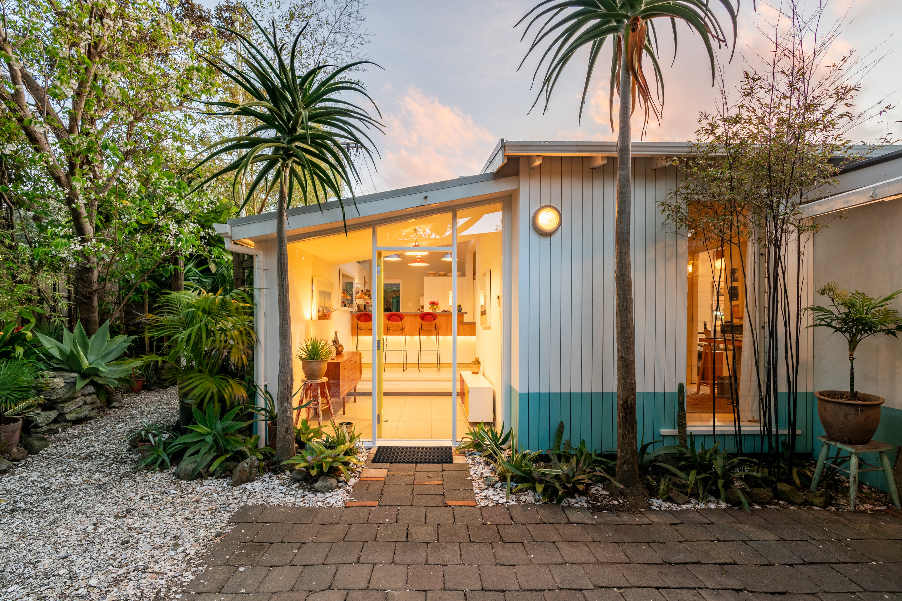 Modernist by Nature